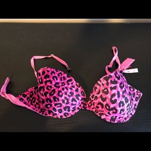 TShirt bra by Victoria Secret